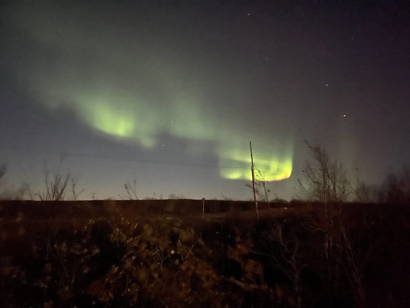 северное сияние в небе